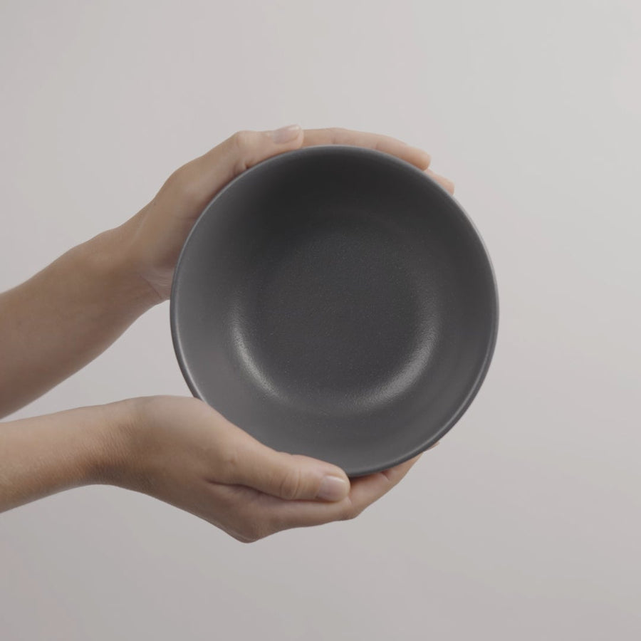 4 piece grey stoneware ceramic cereal dessert bowls