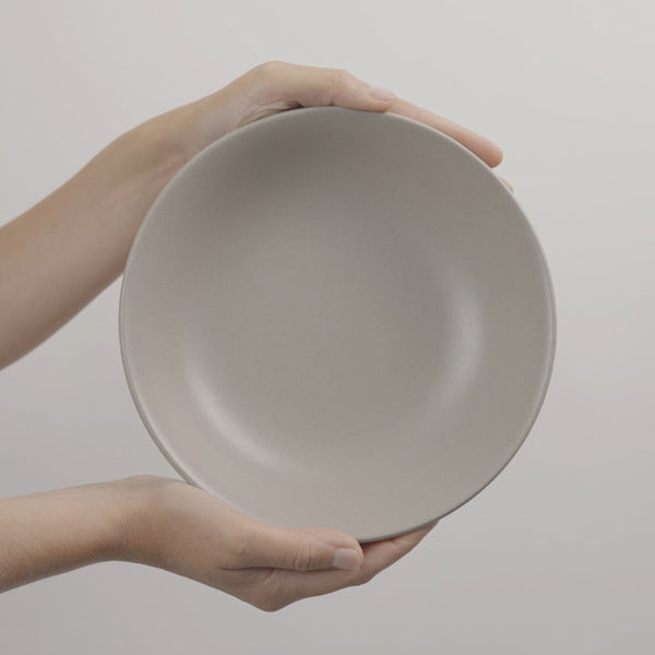 4 piece beige stoneware ceramic pasta serving bowls